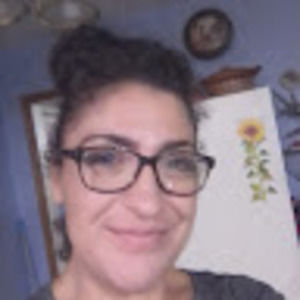 Meet your Posher, Adriana